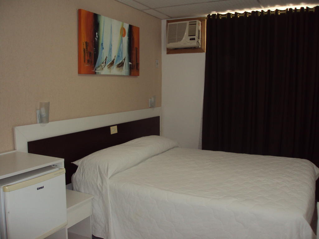 Hotel Praiamar Balneário Camboriú الغرفة الصورة